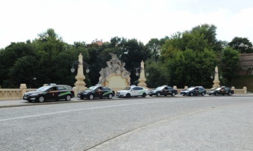 W nowym roku szkolnym taksówkarze wspierają rodziców