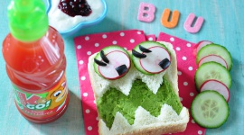 Smaczne i kolorowe pomysły na zdrowe drugie śniadanie LIFESTYLE, Dziecko - Poniżej przedstawiamy smaczne i zdrowe pomysły na drugie śniadanie. Dzięki odrobinie wyobraźni zwykła kanapka może stać się bajkową kreacją, która przypadnie do gustu nawet największym niejadkom.