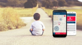 Czy telefon komórkowy naprawdę zapewnia dziecku bezpieczeństwo? LIFESTYLE, Dziecko - Aż 83%* polskich 10-latków posiada telefon komórkowy. Wysuwa to nasz kraj na prowadzenie pod kątem liczby dzieci korzystających z telefonów komórkowych na co dzień. Powodem takiego stanu rzeczy jest troska rodziców o swoje dzieci. Czy to jednak wystarcza?