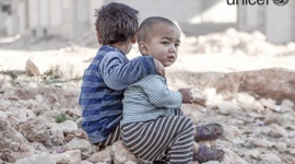 UNICEF: Co trzecie syryjskie dziecko urodziło się w trakcie trwania konfliktu LIFESTYLE, Dziecko - Szacuje się, że 3,7 mln syryjskich dzieci (czyli 1 na 3) urodziło się od chwili rozpoczęcia konfliktu w tym kraju 5 lat temu. Liczba ta obejmuje również ponad 306 000 syryjskich dzieci urodzonych od 2011 r. na uchodźstwie.