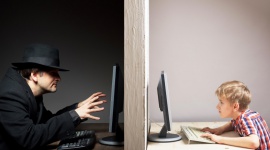 Jak nauczyć dziecko korzystać bezpiecznie z Internetu? LIFESTYLE, Dziecko - Internet stał się nieodłączną częścią naszego życia. Dla dzieci Internet to miejsce zabawy, zdobywania wiedzy, a także nawiązywania i utrzymywania kontaktów z rówieśnikami. Jak sprawić, by było to dla nich także miejsce bezpieczne?