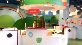 Wyścigi i Dzień Ojca w Porcie Łódź Junior LIFESTYLE, Dziecko - W nadchodzących tygodniach najmłodsi będą mieli okazję ciekawie i kreatywnie spędzić czas w Procie Łódź. Animatorzy sali zabaw zabiorą maluchy w świat Formuły 1, pomogą także najmłodszym przygotować upominki z okazji Dnia Ojca. Zaplanowane atrakcje dla dzieci są bezpłatne.
