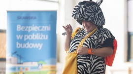 Świeć przykładem – bajkowa edukacja na rzecz bezpieczeństwa LIFESTYLE, Dziecko - Słońce, zero nauki i beztroski czas wakacji. Jak zadbać o to, aby dzieci spędziły te chwile w pełni bezpiecznie? Bajkowy sposób ukazania dzieciom konsekwencji nieprzestrzegania najważniejszych reguł bezpieczeństwa, pomaga zrozumieć najmłodszym, jak uniknąć groźnych sytuacji.