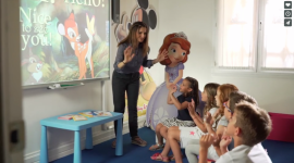 Nauka języka angielskiego połączona z zabawą dzięki Disney English! LIFESTYLE, Dziecko - Od początku października w sieciach szkół języków obcych Profi-Lingua oraz Empik School w 28 miastach ruszają kursy języka angielskiego dla dzieci w wieku 4-7 lat prowadzone metodą Disney English.