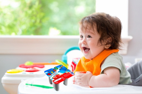 Przekąska dla malucha? Nie rezygnuj z niej, ale wybieraj świadomie!