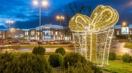 Dzieciaki uratują święta w Magnolia Park. Bezpłatne warsztaty LIFESTYLE, Dziecko - Dekorowanie kartek, pierników, bombek i papieru prezentowego. Najbliższy weekend w największej galerii handlowej na Dolnym Śląsku obfitować będzie w wiele atrakcji dla dzieci.