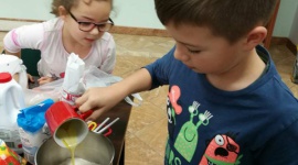 It`s all about food. W kulinarną podróż zaprasza Szkoła Języków Obcych ABC LIFESTYLE, Dziecko - Co najchętniej jadają Brytyjczycy, Amerykanie i Australijczycy?