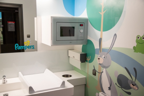 Otwarcie pierwszego w tym formacie pokoju dla rodziców z dziećmi.