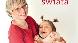 "Nie było czasu na koniec świata" LIFESTYLE, Dziecko - 10 wywiadów z kobietami – bohaterkami, matkami dzieci z niepełnosprawnościami, chorych i wymagających od nich ogromnej odwagi i miłości. To zapis tego, jak oswoić tragedię, jak znaleźć siłę do walki o swoje życie w obliczu choroby bliskich. Bardzo ważna książka!