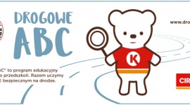 Jaki przykład zachowań na drodze dają dzieciom rodzice? – zaskakujące wyniki bad LIFESTYLE, Dziecko - Jak skutecznie nauczyć maluchy bezpiecznych zachowań na drodze? W marcu ruszył ogólnopolski program edukacyjny „Drogowe ABC” realizowany przez Polski Czerwony Krzyż wspólnie z Circle K Polska.
