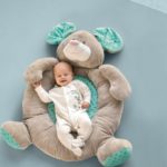 By ubranka były bezpieczne – na co warto zwrócić uwagę podczas zakupów?