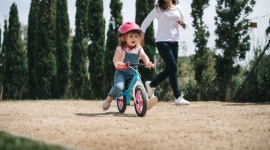 W Dzień Dziecka sprawdźcie się w sporcie razem! LIFESTYLE, Dziecko - Dzień Dziecka zbliża się wielkimi krokami. Jeżeli nadal szukasz pomysłu na prezent dla swojej pociechy – nie zwlekaj i już dziś odwiedź któryś z pobliskich sklepów Decathlon, gdzie znajdziesz propozycje, które sprawią dużo sportowej przyjemności!