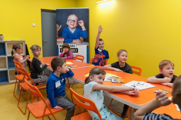 Wakacyjny, bezpłatny kurs angielskiego dla dzieci