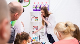 „Persil Eko Laboratorium Szopa Pracza” we Wrocławiu! LIFESTYLE, Dziecko - Szukasz pomysłu na ciekawe i kreatywne spędzenie czasu ze swoją pociechą? Już w sobotę 31 sierpnia marka Persil w ramach kontynuacji cyklu spotkań edukacyjnych dla dzieci, odwiedzi wrocławskie ZOO.
