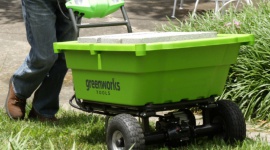 Akumulatorowi sprzymierzeńcy do robót domowych LIFESTYLE, Dziecko - Są takie prace, których nie lubi prawie nikt. Bo jak pokochać przenoszenie ciężkich kamieni w ogrodzie, czyszczenie grilla czy pompowanie wielkiego basenu? I jak na dodatek zrobić to ekologicznie?