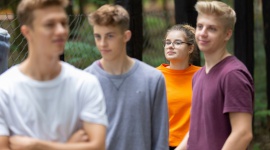 Pokolenie Z: uczy się, studiuje, wchodzi na rynek pracy. A jak lubi odpoczywać? LIFESTYLE, Dziecko - Najstarsi przedstawiciele pokolenia Z skończą w tym roku 25 lat. Nazywani są również generacją C od angielskiego słowa connected, odnoszącego się do ich przyzwyczajeń – ciągłego dostępu do informacji, „podłączenia” do mediów i budowania relacji on-line.