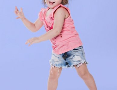 Kolorowe i wygodne – letnie buciki dla najmłodszych