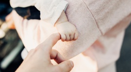 Czy troski o naturę można nauczyć się już w okresie wczesnego dzieciństwa? LIFESTYLE, Dziecko - Coraz więcej rodziców jest świadomych, że podejmowane przez nich decyzje mają wpływ na środowisko naturalne.