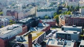 Rozpoczęła się pełna atrakcji Artystyczna Jesień w warszawskim Koneserze LIFESTYLE, Dziecko - W warszawskim Centrum Praskim Koneser trwa cykl wydarzeń pod hasłem Artystyczna Jesień. Do połowy grudnia codziennie można wziąć udział w kilkuset bezpłatnych i rozwijających pasje atrakcjach, przeznaczonych dla dzieci, młodzieży i dorosłych.